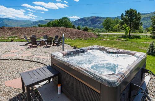 Trimble House | 275 Estancia Loop
