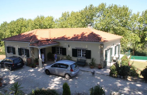 Caldas da Rainha Villa | 275 m² Villa ∙ 4 bedrooms ∙ 8 guests