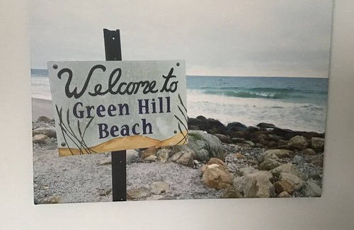 Green Hill Cottage | 28 Beach Drive Waterfront Home