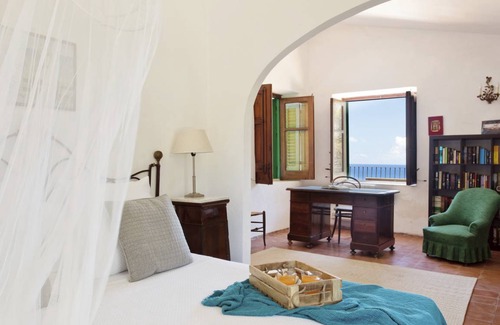 Scopello Villa | 280 m² Villa ∙ 4 bedrooms ∙ 8 guests