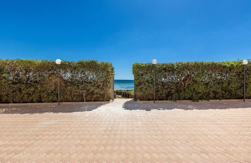 Torre Lapillo Apartment | 2856 Residence Bellavista- APP 8 II P Fronte Mare by Barbarhouse