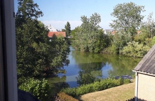 Bruinisse House | 29.9.-2.10. & from 18.10. FREE! Family friendly House, 4 P., Fireplace, BBQ, W-LAN