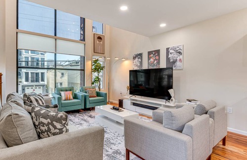 Newark Apartment | 297 m² Apartment ∙ 3 bedrooms ∙ 6 guests