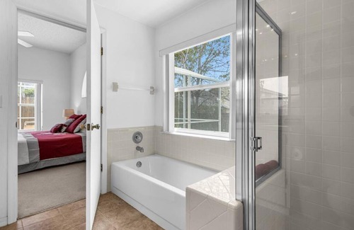 Lindfields House | 2974 Viscount Villa 3bed+ Pool&Spa