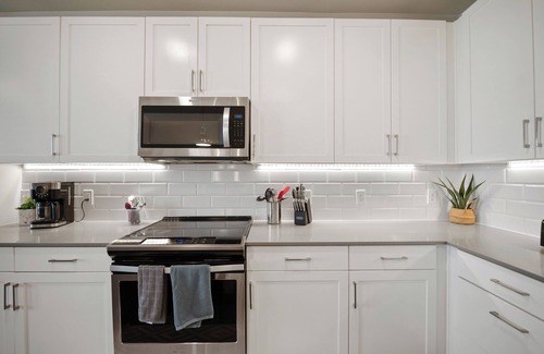 Allen Apartment | 2BD/2BA, Lounge, HWY75/399 - McKinney - MCK211