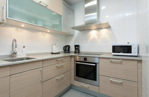 el Camp d'en Grassot i Gracia Nova Apartment | 2bd Apartment Close to Rambla Catalunya