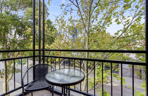 Northbridge Apartment | 2BDR 1BTH - James Street Magic