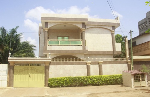 Lome Apartment | 2bed air-conditioned living room apartment