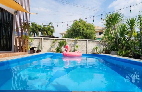 Bang Sare Villa | 2Bedroom Private Pool Villa for Group B2