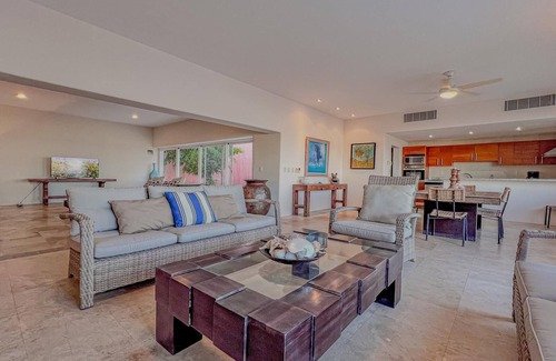 La Paz Villa | 2BR/2Ba Lux Home includes beach club & golf