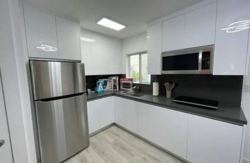 Coral Way House | 2BR 2Bath King BED Calle Ocho Miami South Beach
