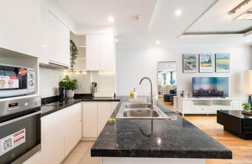 Phuong 6 Apartment | 2BR 3BR Luxury Apartment Sky Pool