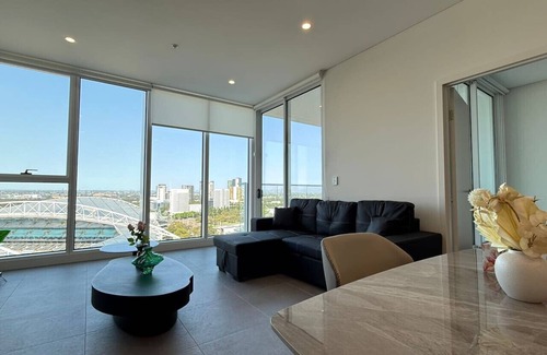 Lidcombe Apartment | 2BR apartment close to Accor Stadium
