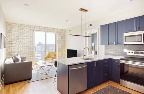 Fishtown Apartment | 2BR Chic Philly Urban Getaway and Vibe