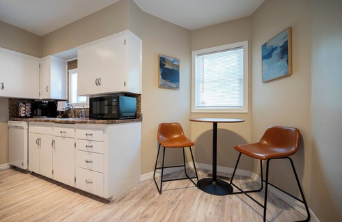 Topeka House | 2BR Collins StayAwhile - Feels Like Home - Modern Furnishings - Big Fenced Yard