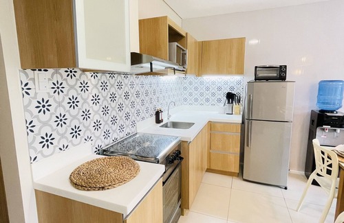 Nasugbu Condo | 2BR Condo Pico De Loro Beach NEWLY RENOVATED with fast internet & netflix
