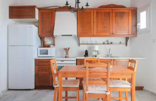 Agios Ioannis House | 2BR Fully Equiped Cottage Home - Near the Beach