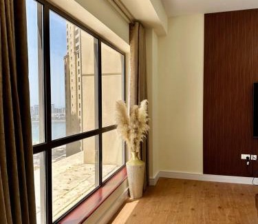 Jumeira 3 Apartment | 2BR Luxury Apartment Marina View