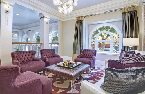 Lower Nob Hill Condo | 2br Presidential Condo -Golden Gate Bridge!