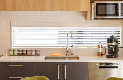 Riccarton House | 2BR Townhouse, Riccarton Mall, Hagley Park