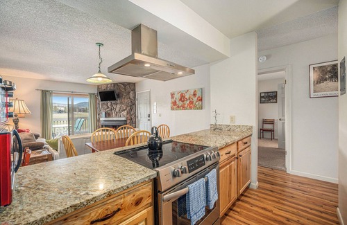 Fraser House | 2BR townhouse w/Byers Peak views