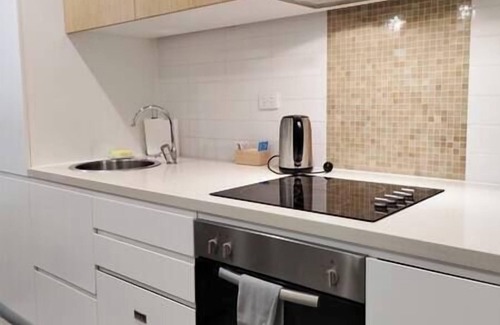 Adelaide Central Business District Apartment | 2BRs Apartment on Balfours | Free WI-FI