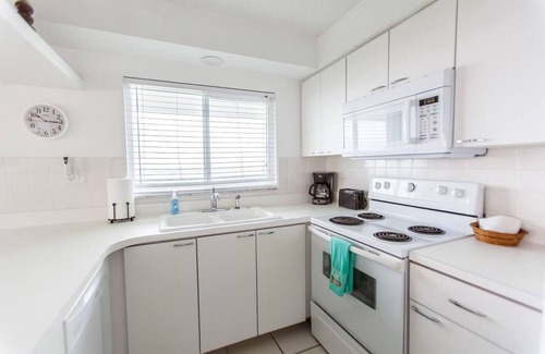 Cocoa Beach Condo | 2nd floor beach condo