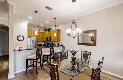 Bahama Bay Condo | 2nd floor condo w/balcony, basketball court, near theme parks, tennis court