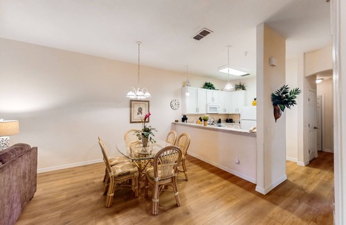 Bahama Bay Condo | 2nd floor condo w/basketball court, pools, near theme parks, tennis court