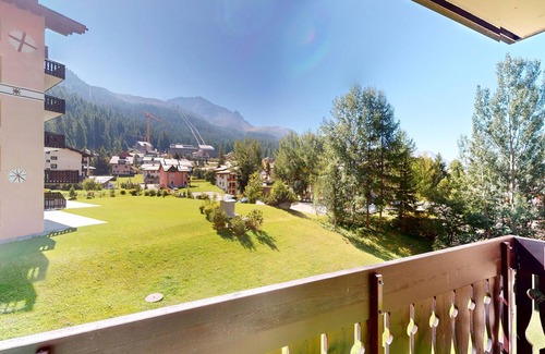Surlej Apartment | 3 ½-room apartment on the 3rd floor, approx.