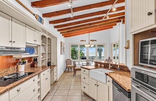 Marathon House | 3/2 home, private pool & dock, screened patio, parking, hot tub, amazing views!