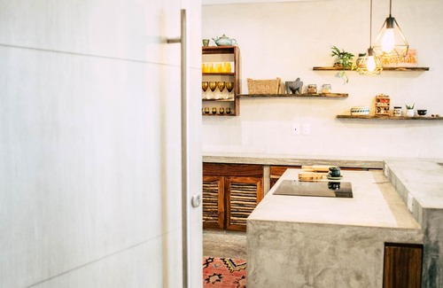 Zama House | 3/4 Bedroom Luxury Penthouse Near Zero Waste 300m2