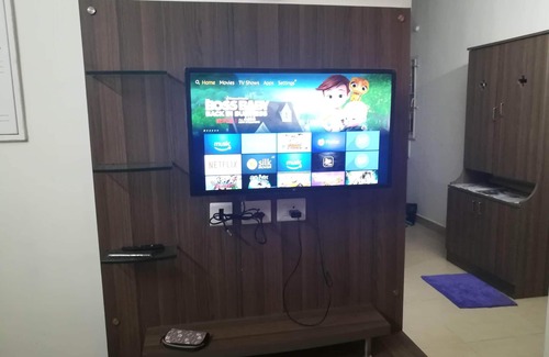 Chromepet Apartment | ♥☆3.5 km from airport☆FAST WIFI☆♥Luxurios Condo♥