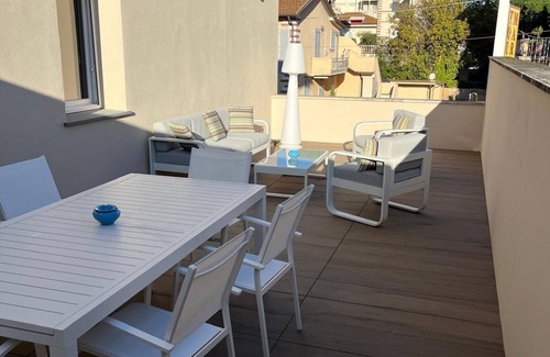 Marina di Pietrasanta Apartment | 3 Bdr at 100m from the Sea+Sea View and Terrace