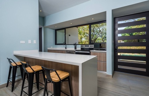 Junquillal House | 3 BDR Beach House with Pool, sleeps 8