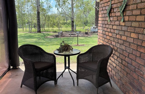 Postmans Ridge House | 3 Bdrm Farm Stay with Goats, Hairy Coos and chickens. Farm Life. You'll Love it!