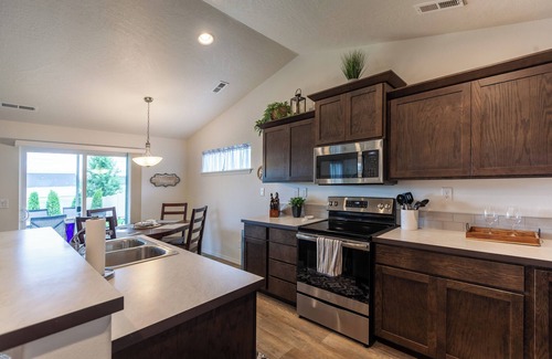 Rathdrum House | 3 bed/2 bath residence nestled in a conveniently located family-friendly neighborhood.