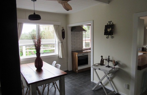 Karangahake Cottage | 3 bed country cottage