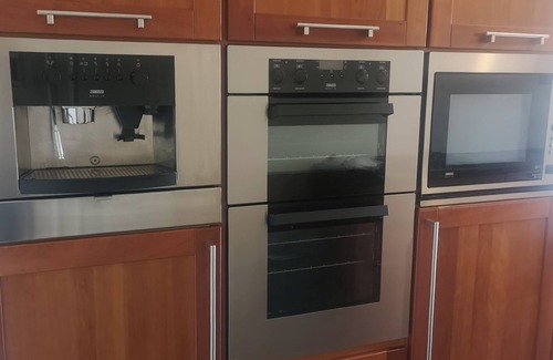 Athy House | 3 bed house with 2 living areas and 2 bathrooms