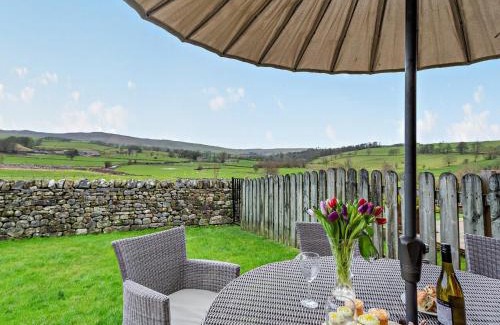 Airton House | 3 Bed in Malham 94259