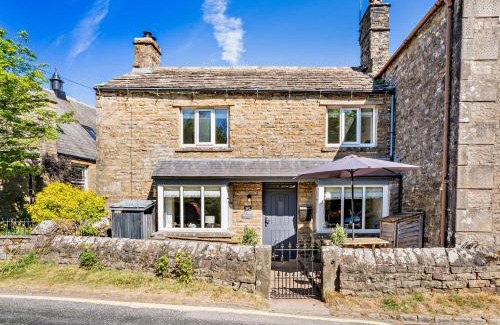 Muker House | 3 Bed in Muker 75649