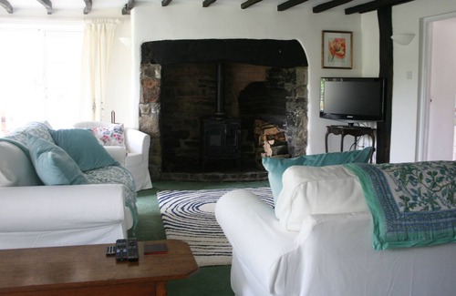 Winkleigh Cottage | 3-bed luxury cottage in unspoilt Tarka & War Horse country. Near RHS Rosemoor
