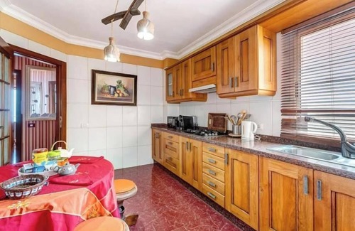 Radazul Apartment | 3 Bed-Sleeps 5-Parking-Radazul beach-Sea View