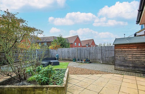 Milton Keynes House | 3 Bedroom 2.5 Bathroom House - Parking & Fast Wifi