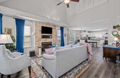 National Hills House | 3 bedroom, 2.5 bathroom patio home with an inground pool