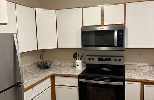Elmira House | 3 Bedroom 2 bath Town House in Horseheads