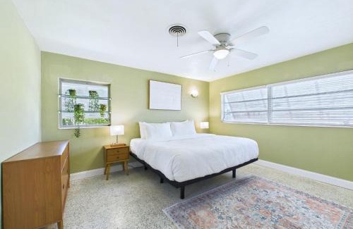 Surfside Estates House | 3 Bedroom 2 Bath Beachside House With Hot Tub!
