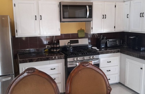 Belize City House | 3 BEDROOM 2 BATHROOM SPACIOUS VACATION HOME