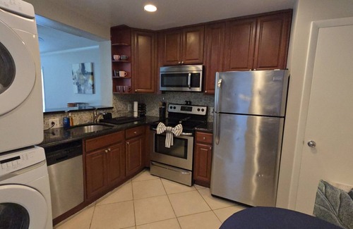 Montpelier Condo | 3 Bedroom 2 Bathroom Cozy, Condo in Laurel, Maryland - Central Location