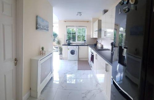 Lucan House | 3 Bedroom 3 Bathroom House, Dublin